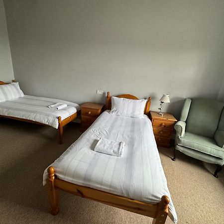 The Elms Guest House Bristol Filton Экстерьер фото