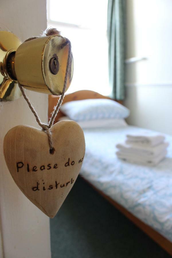 The Elms Guest House Bristol Filton Экстерьер фото